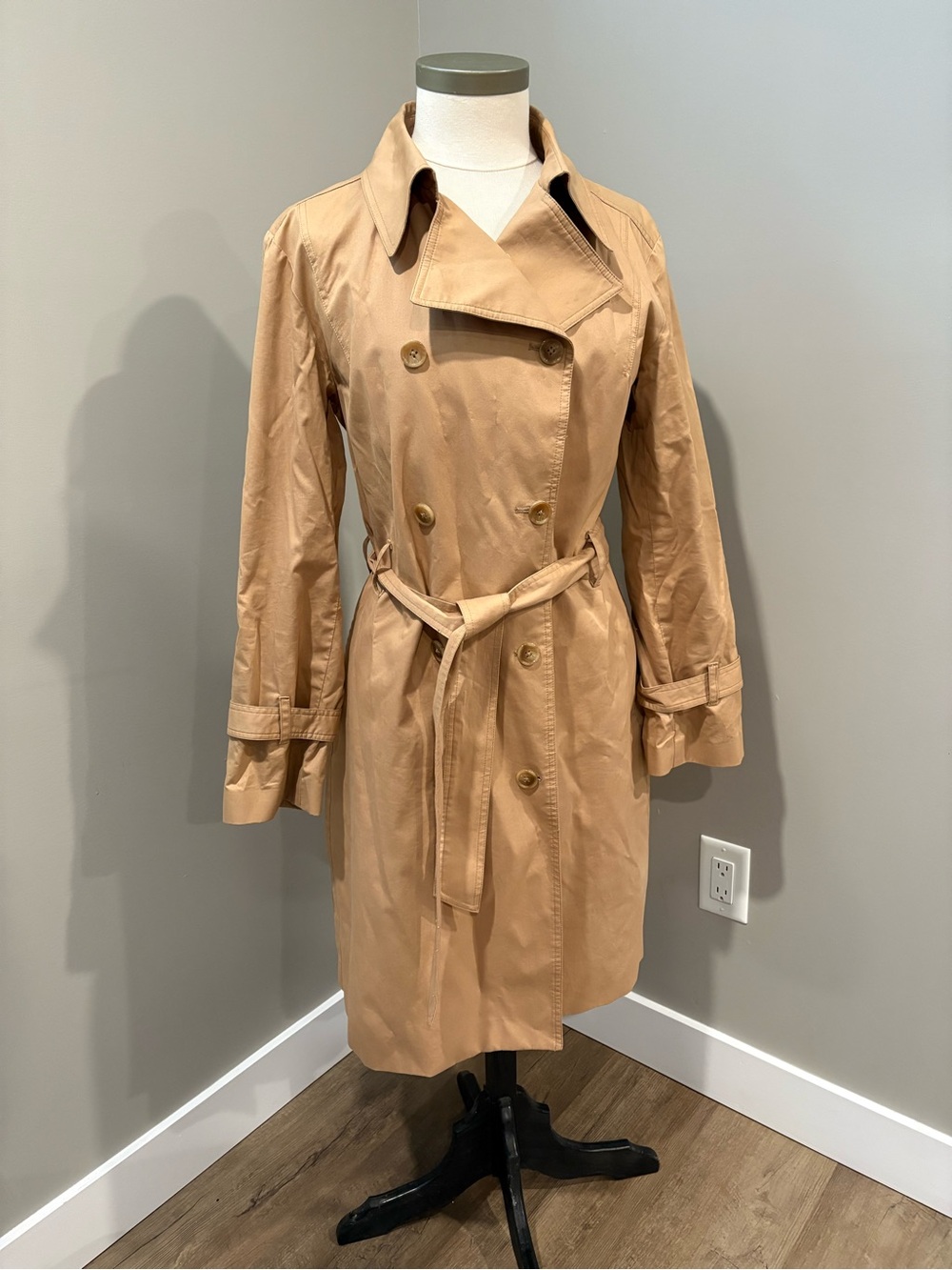 Matt & Nat Ezra Cotton Classic Women's Camel Trench Coat - Belted Double-Breast